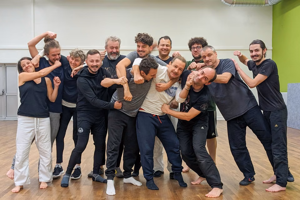 Photo de groupe de la saison 2023-2024